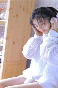 军装男神不好惹，穿越女快被撩疯