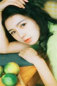 穿书:我被校园F4宠上天