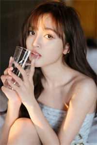 穿越成炮灰女配后,这个家我不待了