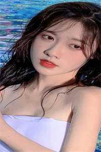 精品推介造反将成,你却说皇帝是我爸爸?